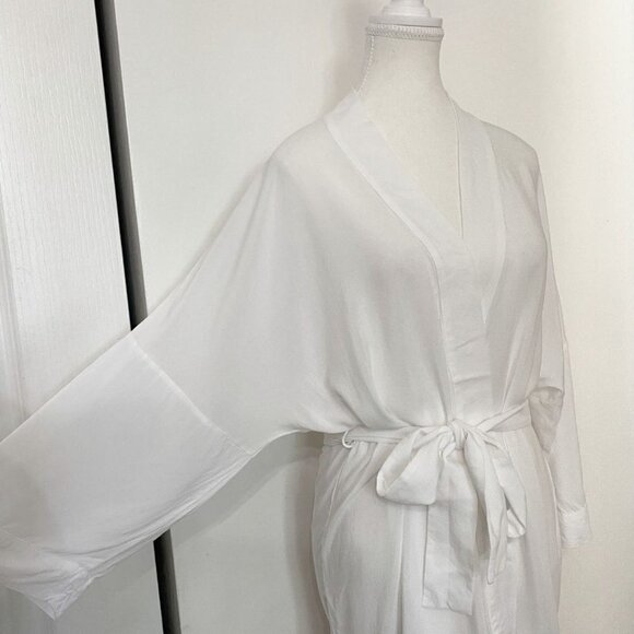 HANRO WHITE WRAP SURPLICE BELTED TUNIC KIMONO ROBE - XS - Picture 4 of 9